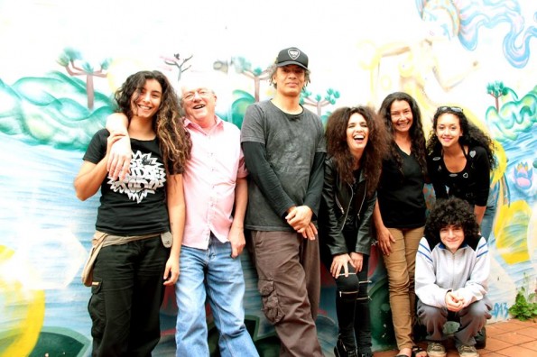 HAY FAMILIA!